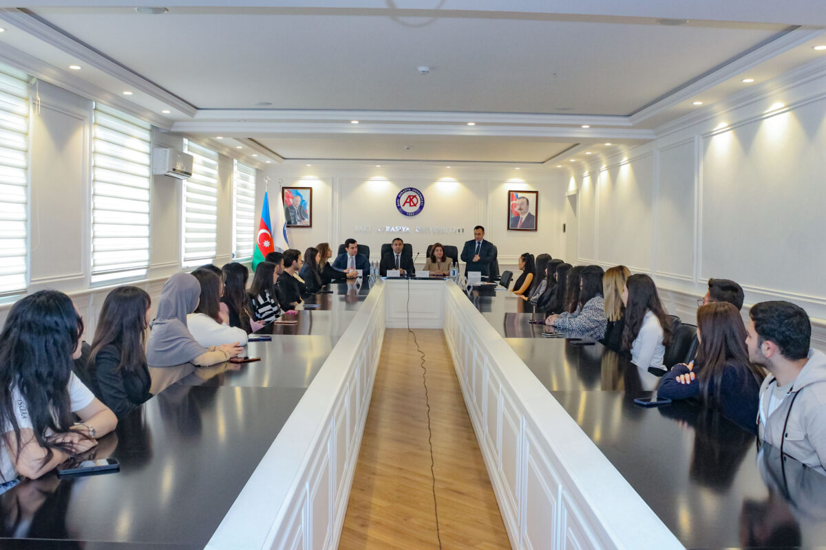 Bakı Avrasiya Universitetində TələbəPlus kartı ilə bağlı infosessiya keçirilib