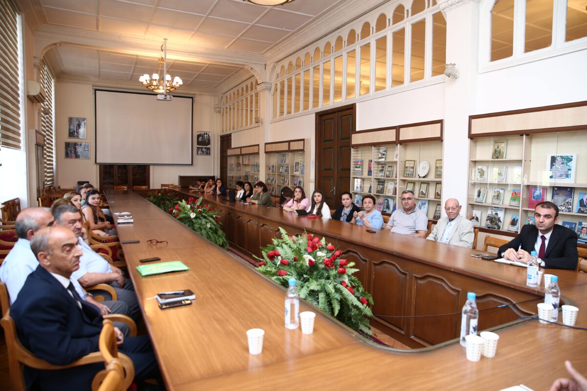 Azərbaycan Dövlət Pedaqoji Universitetində (ADPU) “TəhsilPlus” kartı ilə bağlı fikir mübadiləsi aparılıb