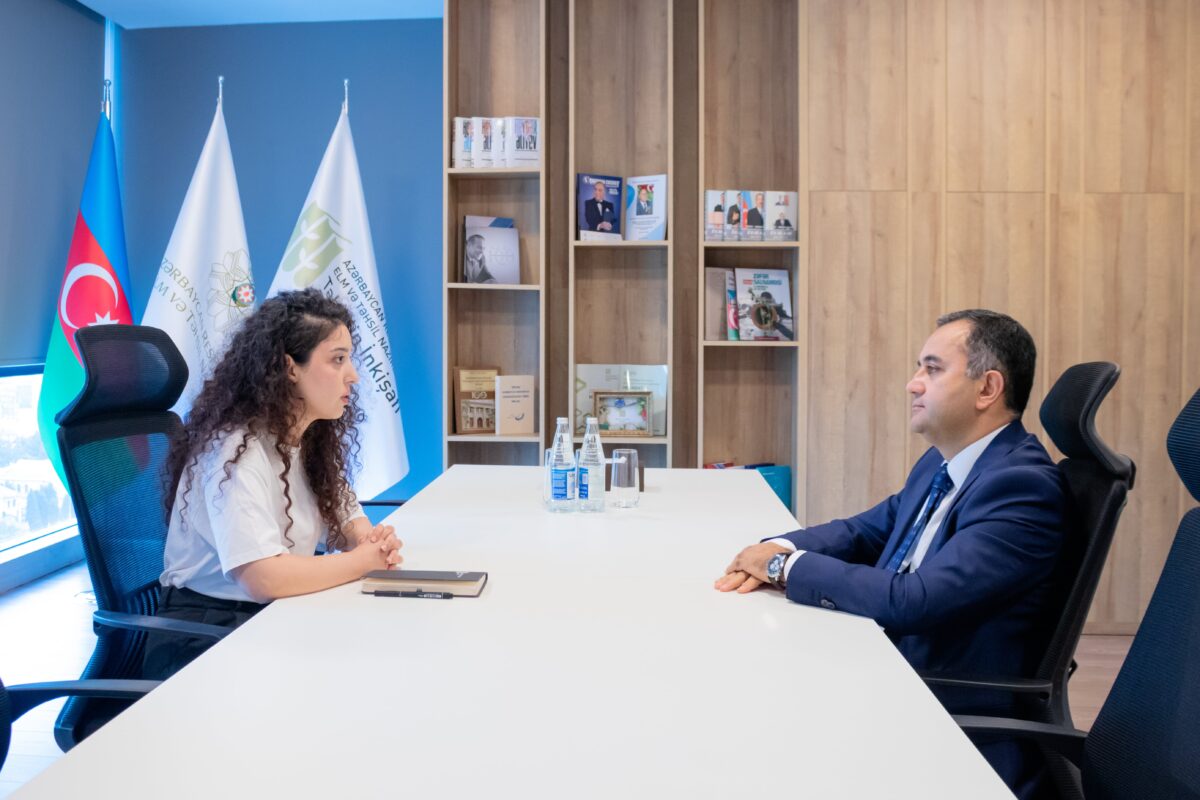 III “Maarifçi” tələbə-məzun təcrübə proqramının iştirakçısı Təhsilin İnkişafı Fondunda təcrübəsini davam etdirir