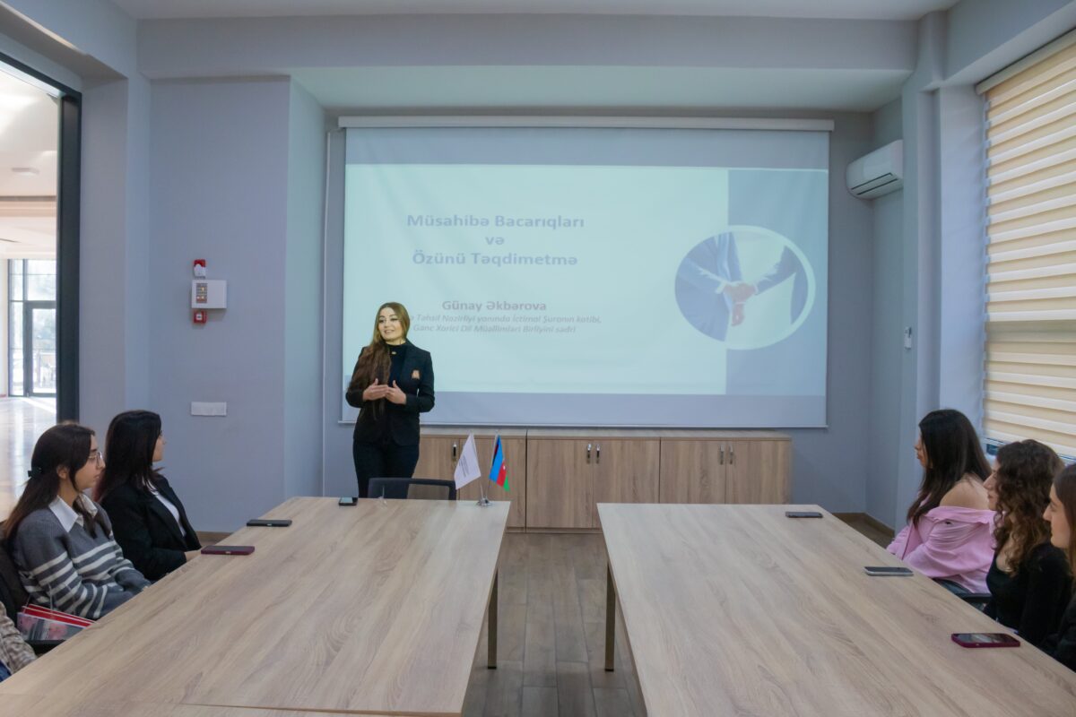 Hənifə Məlikova-Zərdabi adına təqaüd proqramının iştirakçıları üçün “Müsahibə bacarıqları və özünütəqdimetmə” mövzusunda təlim keçirilib