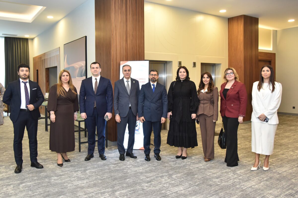 “Qalib Azərbaycan: beş ildə zəfərdən zirvəyə” mövzusunda görüş keçirilib